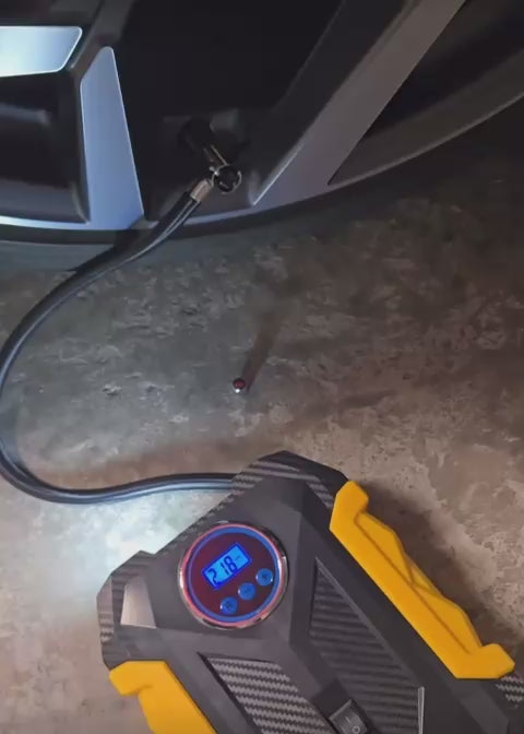 Portable Tyre Inflator — 12V Digital Air Compressor